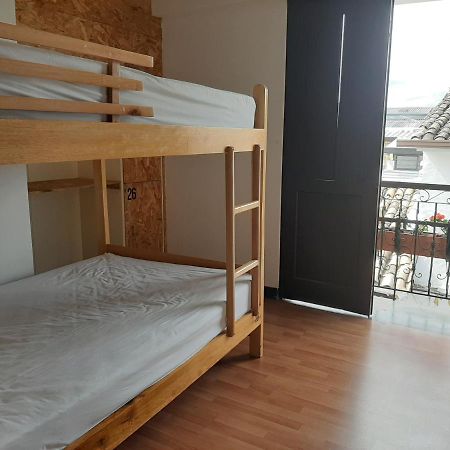 Les Balcons Hostel Попаян Екстериор снимка