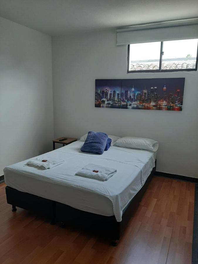 Les Balcons Hostel Попаян Екстериор снимка