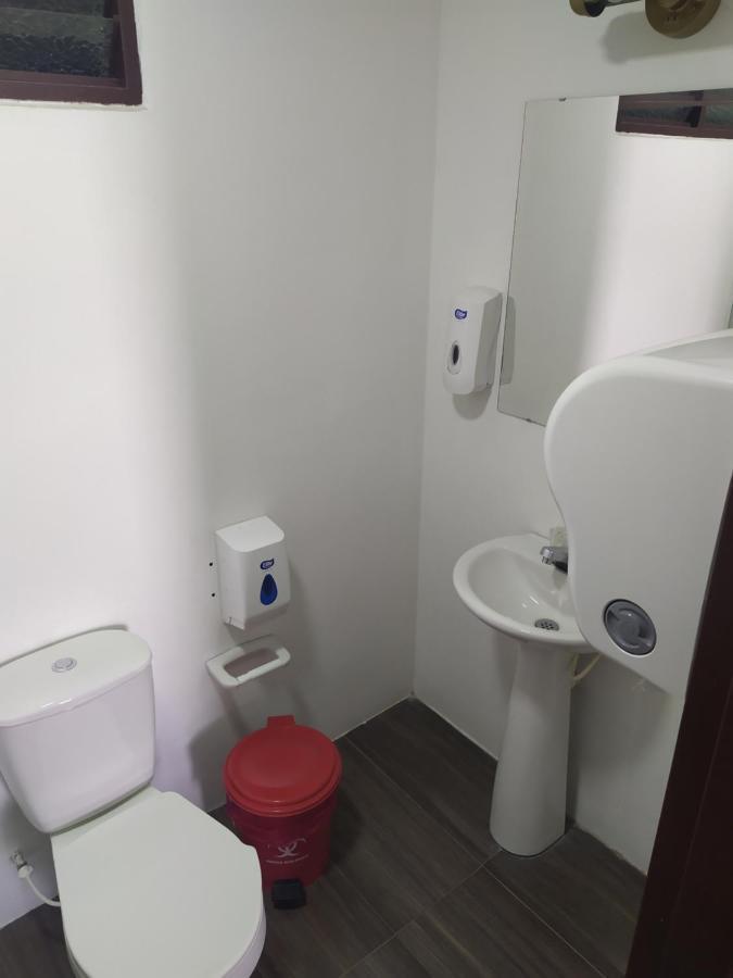 Les Balcons Hostel Попаян Екстериор снимка