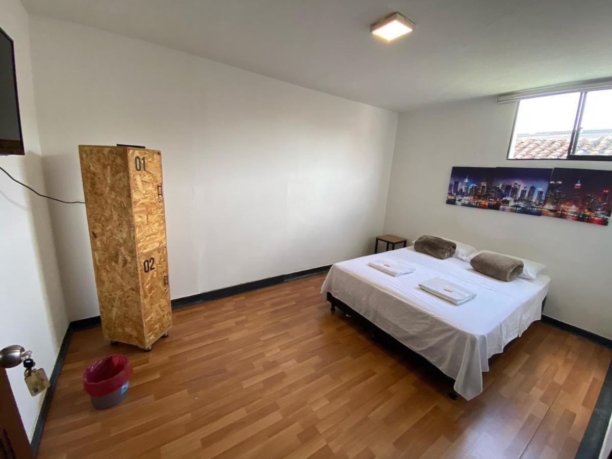 Les Balcons Hostel Попаян Екстериор снимка