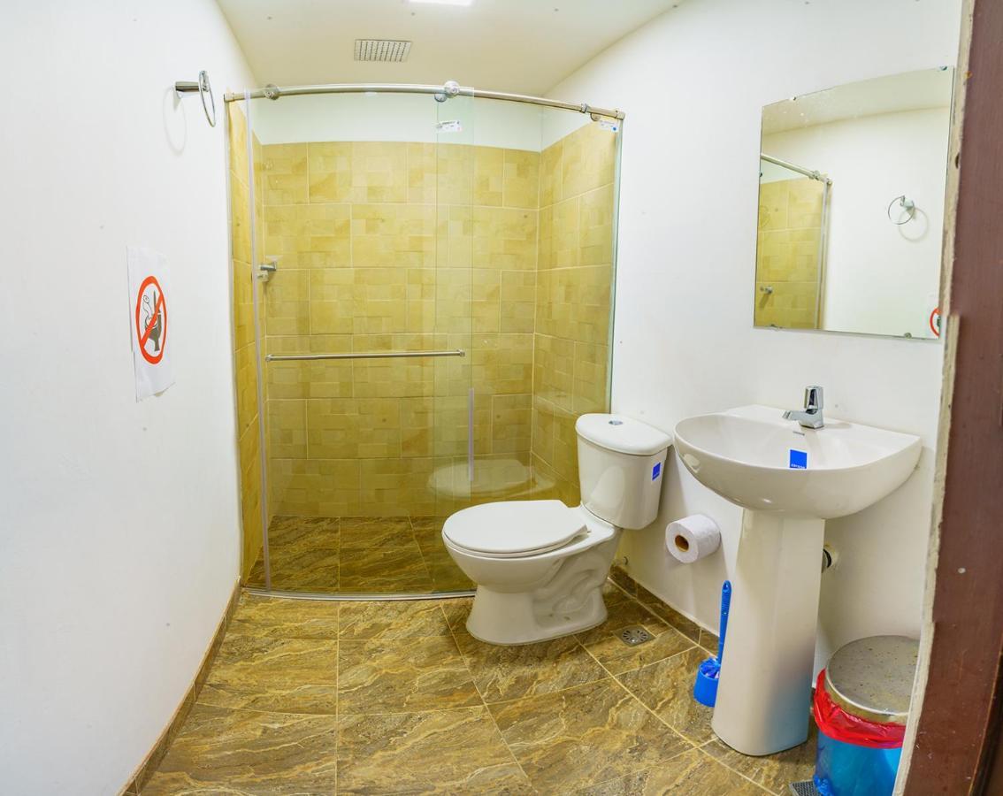 Les Balcons Hostel Попаян Екстериор снимка