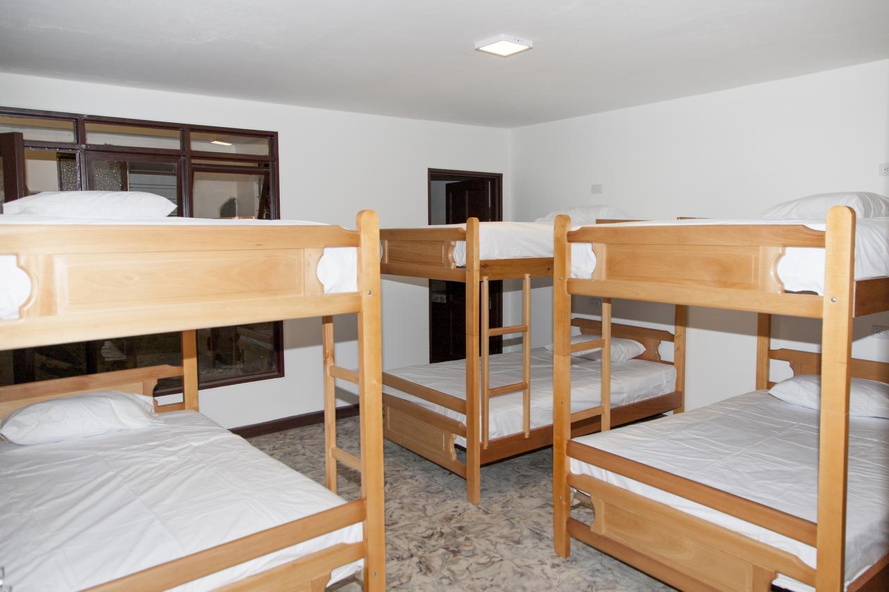 Les Balcons Hostel Попаян Екстериор снимка